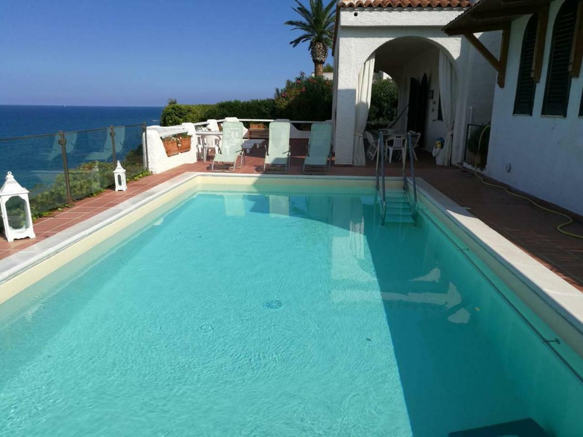 Villa Anna Agnone Bagni Ngoại thất bức ảnh